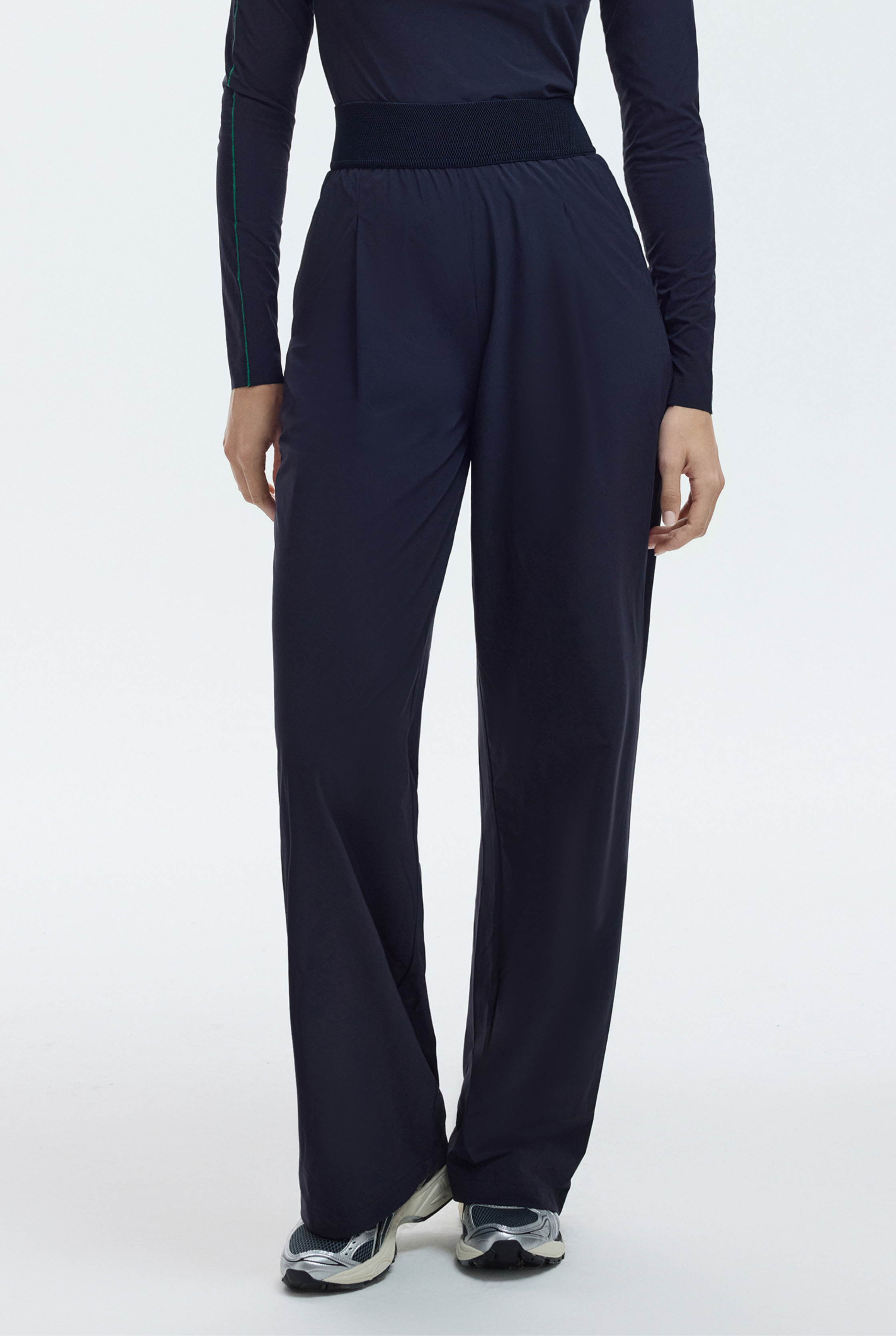 CORP SPORTS-TECHSILK– UNISEX TRAVEL PANTS