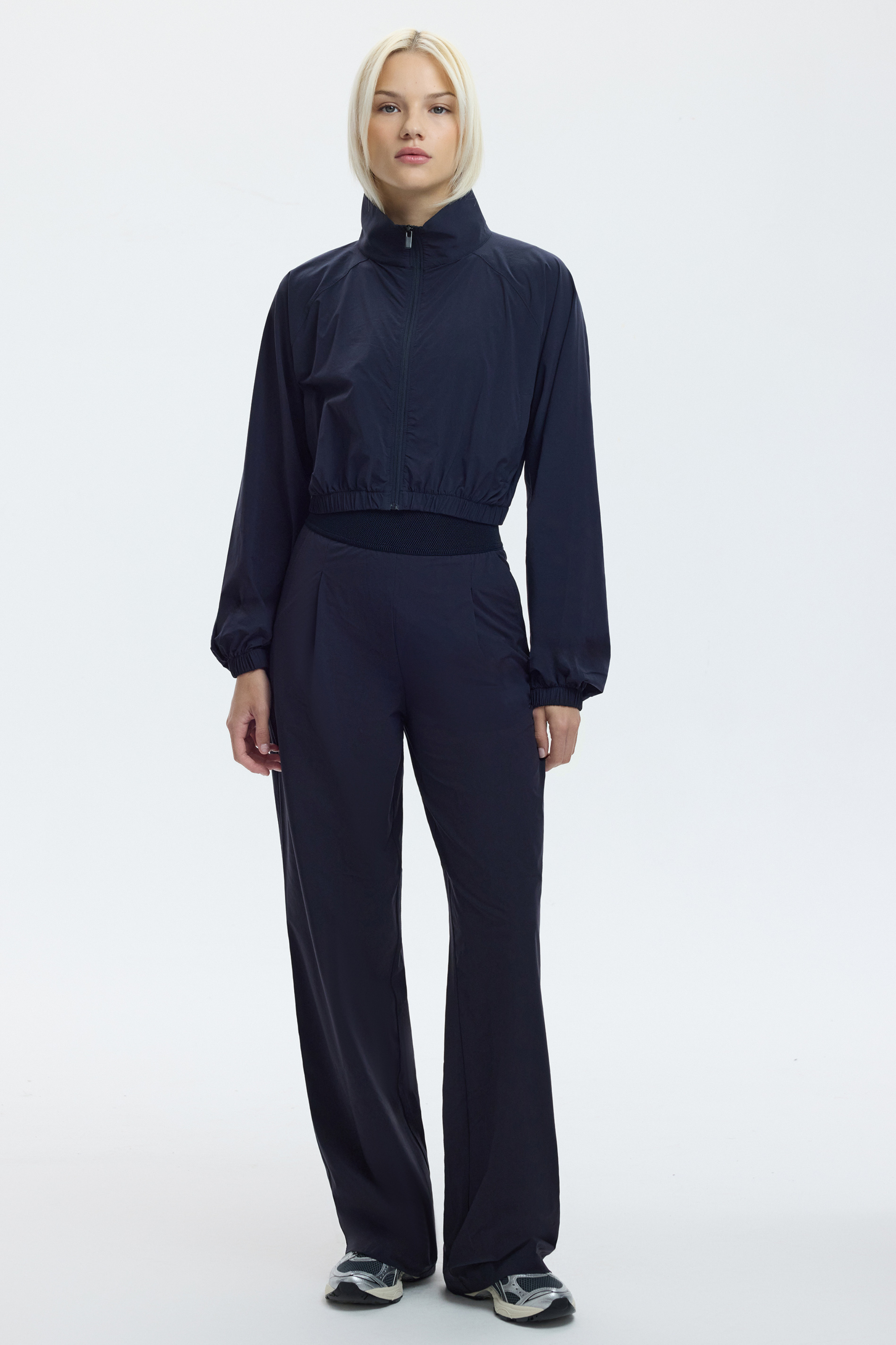 CORP SPORTS – TECHSILK – TRAVEL WINDBREAKER