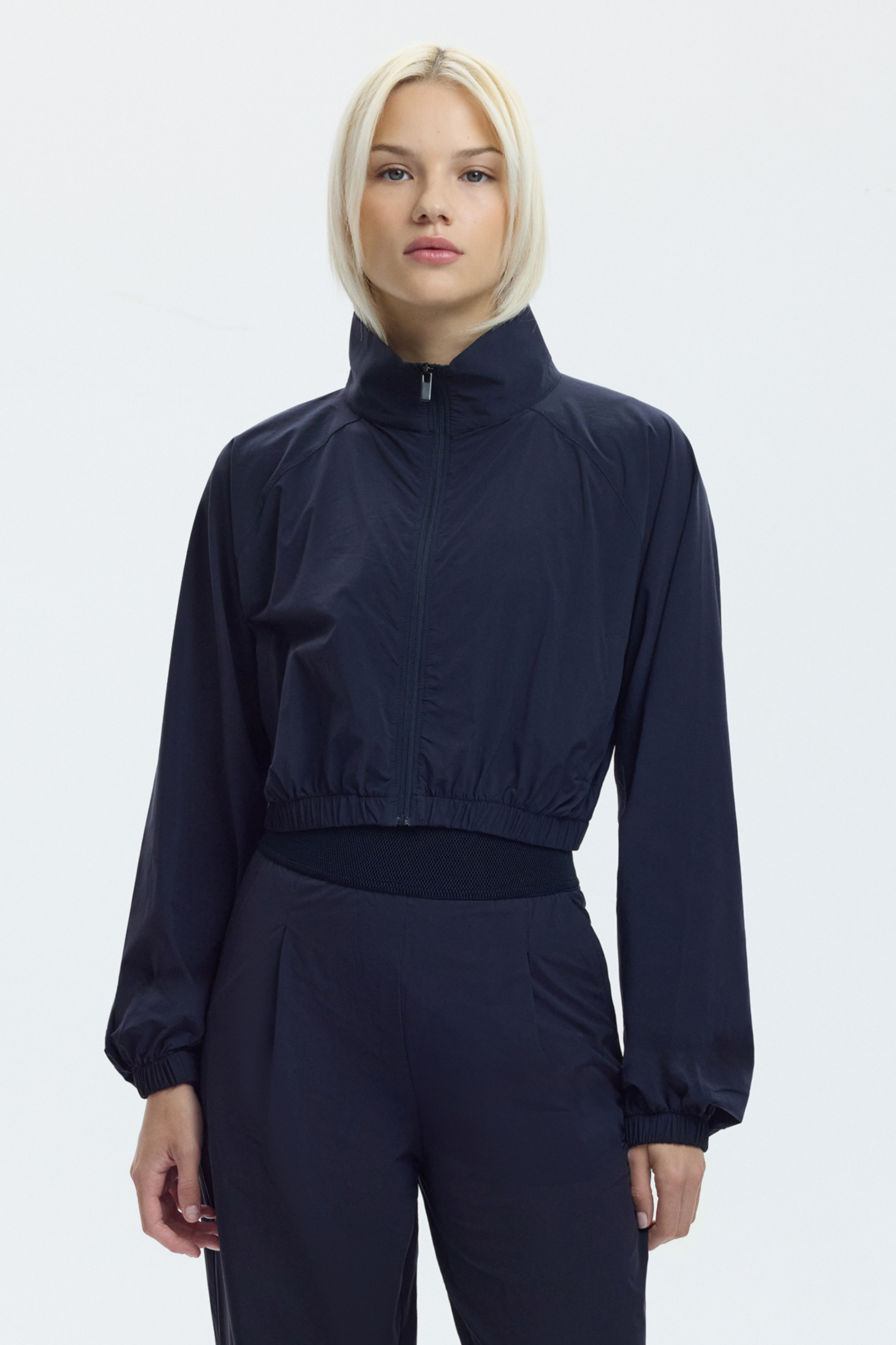 CORP SPORTS – TECHSILK – TRAVEL WINDBREAKER