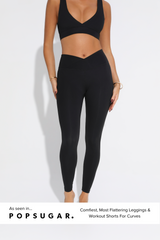 Classic v Leggings in Black