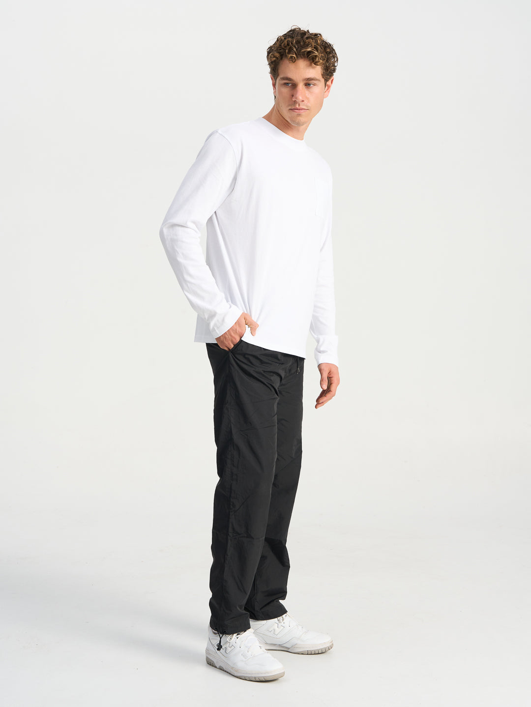 Forma Pocket Long Tee - White