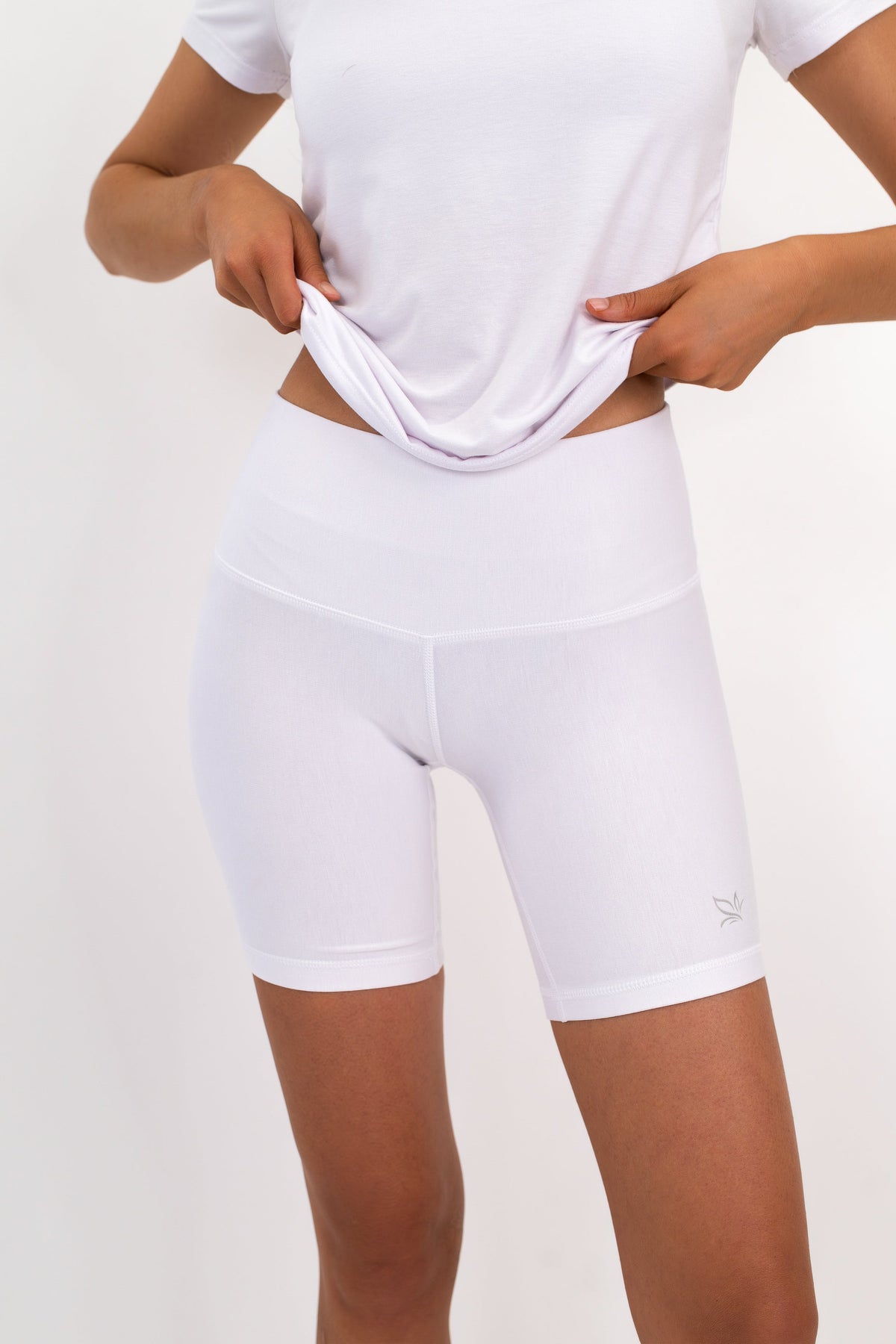 Bamboo Core Short 5"