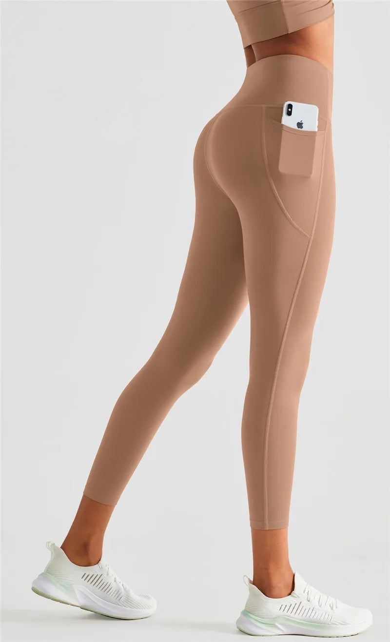 Butterfly Set Pocket Leggings