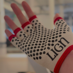 LIGN Cream & Red Grip Gloves
