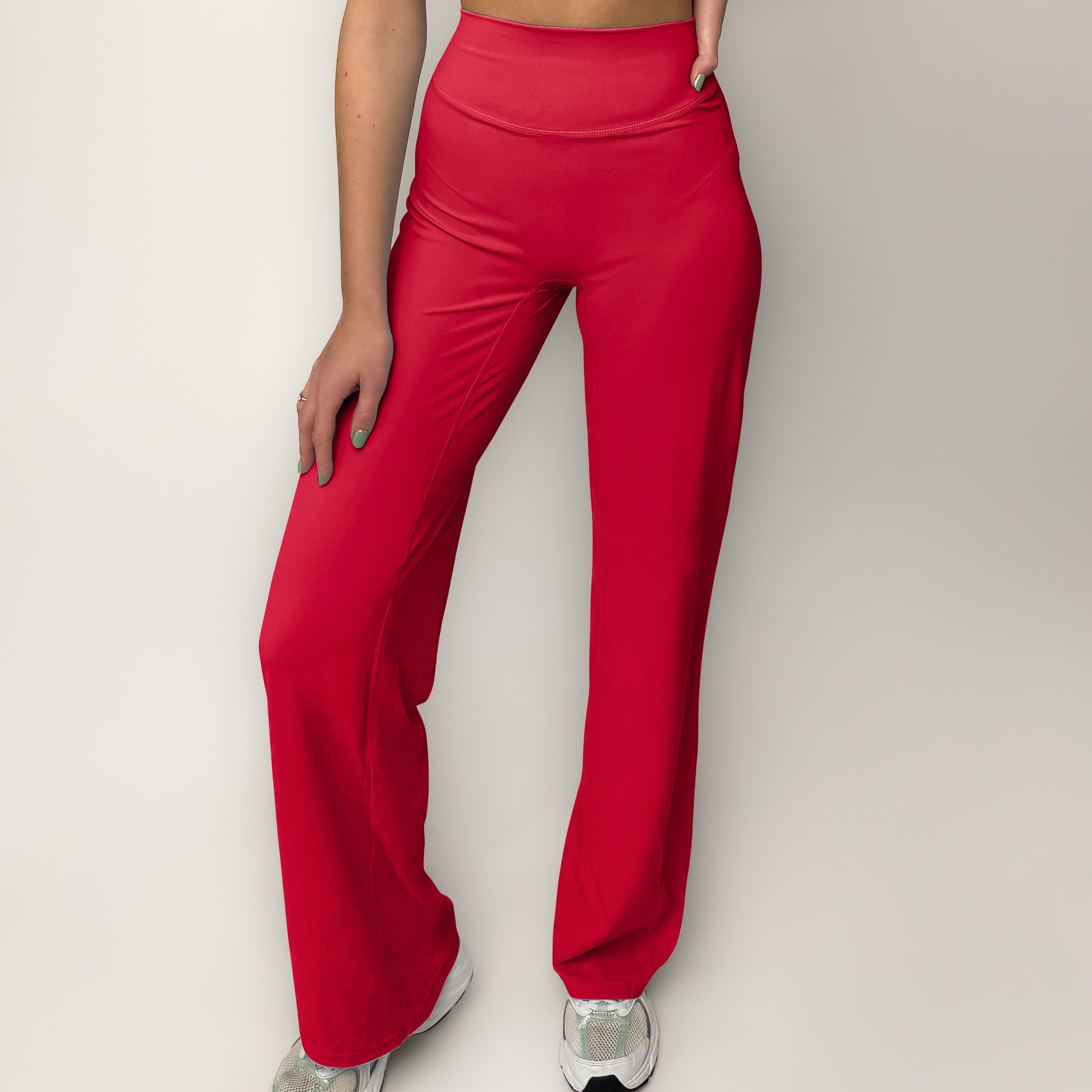 Flat Pants