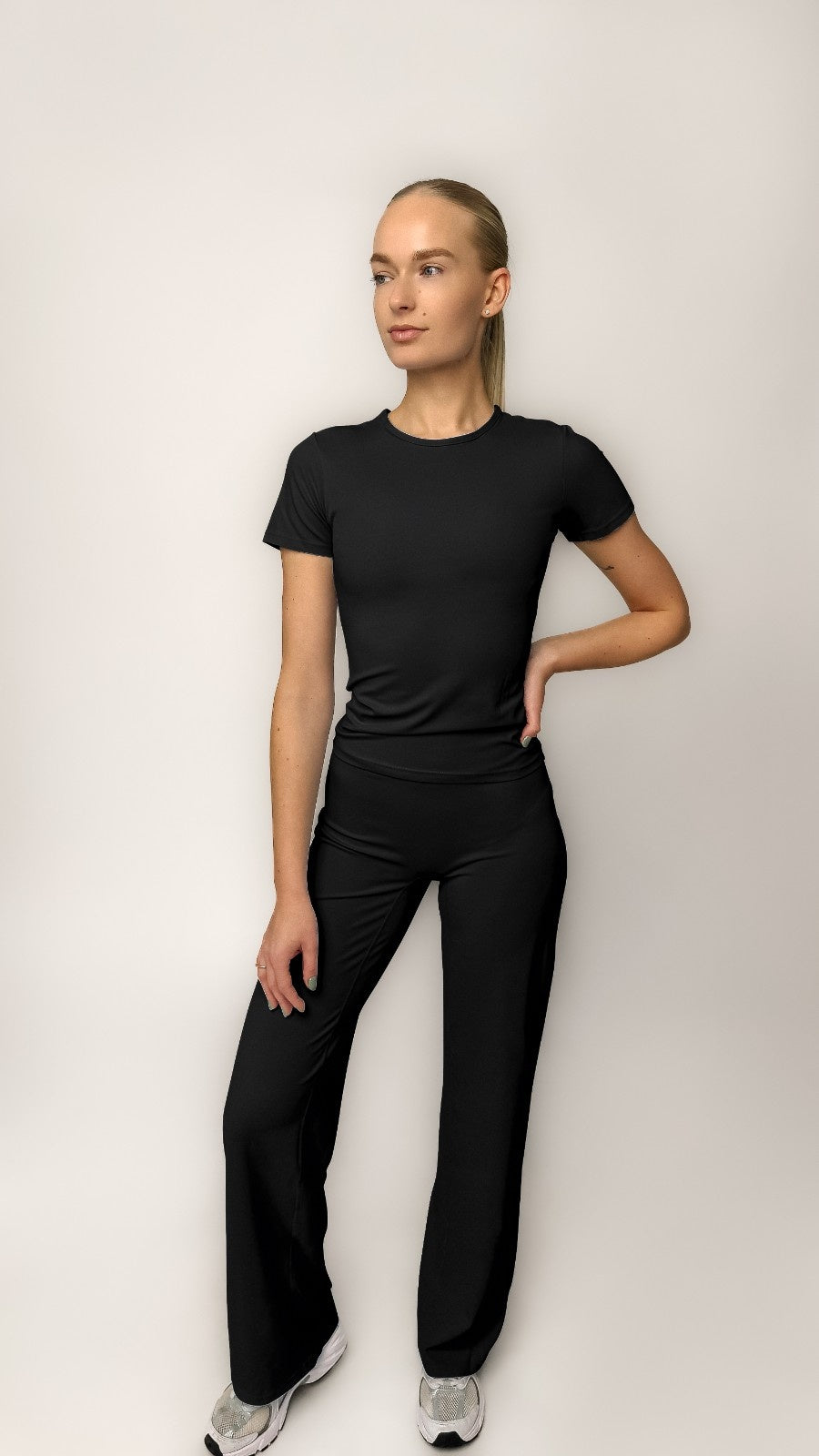 Flat Pants