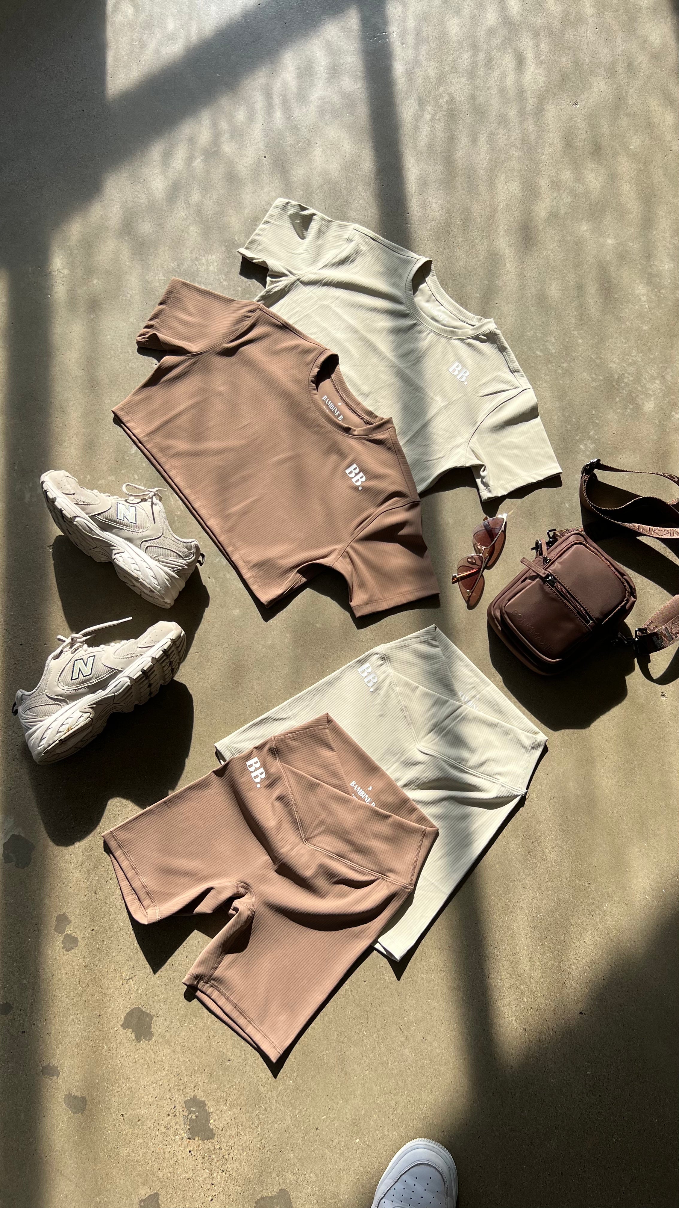Everyday Cropped T-Shirt in Tan