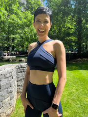 AirRise Convertible v Neck Sports Bra - Oxford Blue