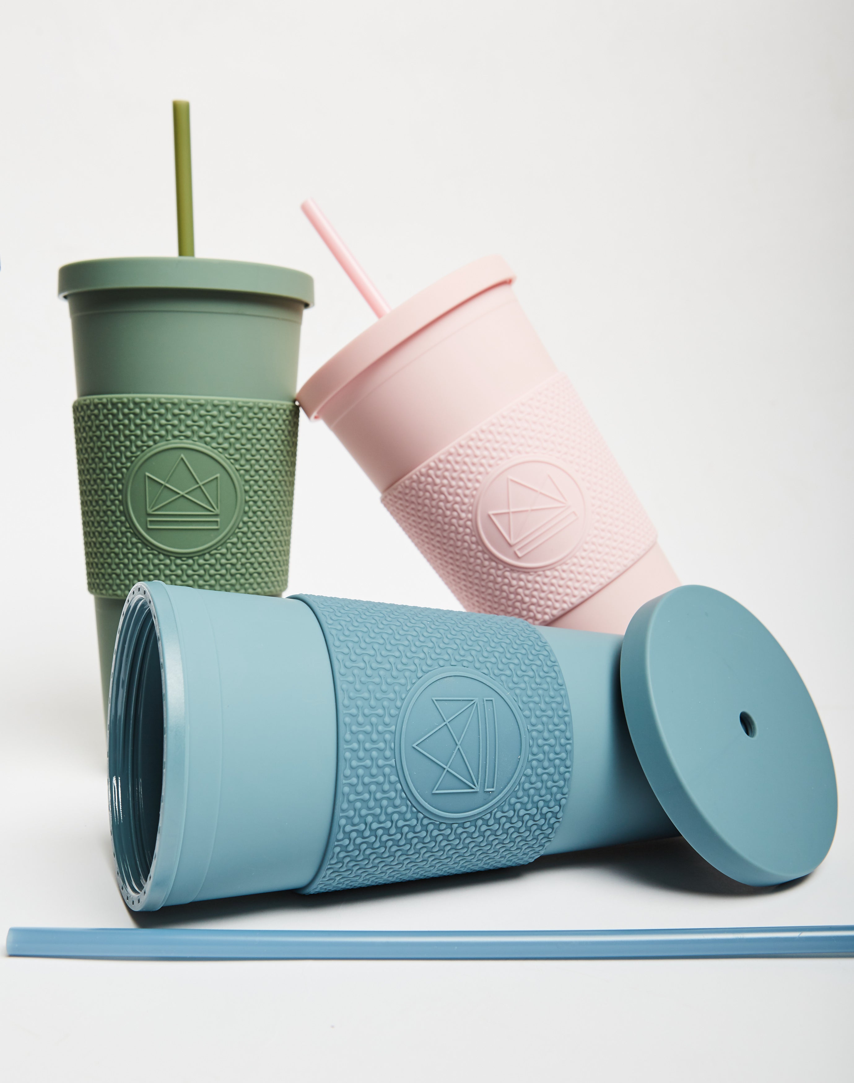 Double Walled Straw Cup 22oz