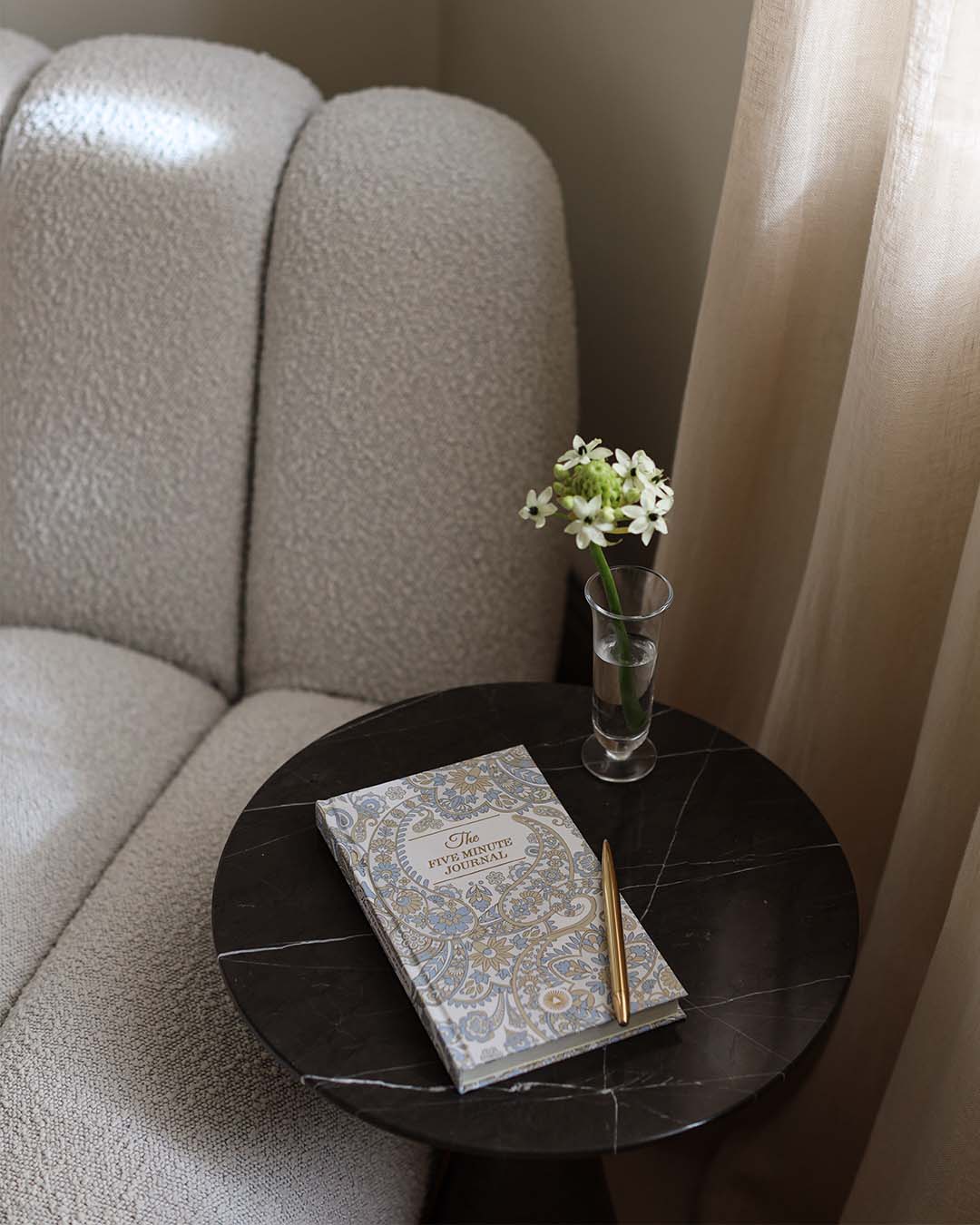 The Five Minute Journal - Blue Paisley