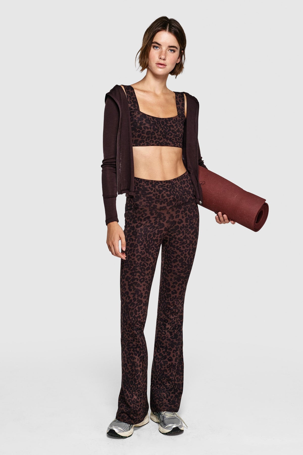 TWIST FLARE PANTS - LEOPARD