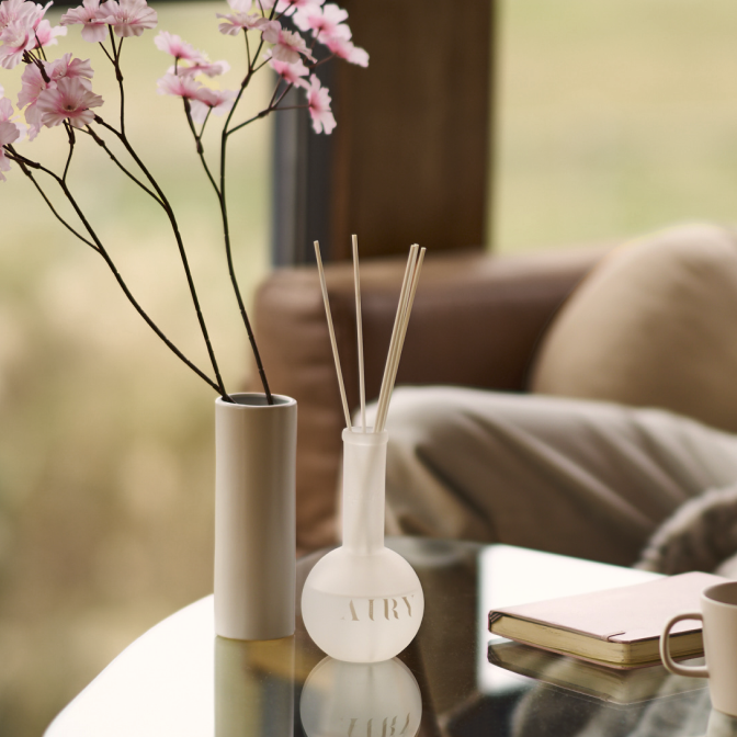 Mystic Essence  空  Home Reed Diffuser