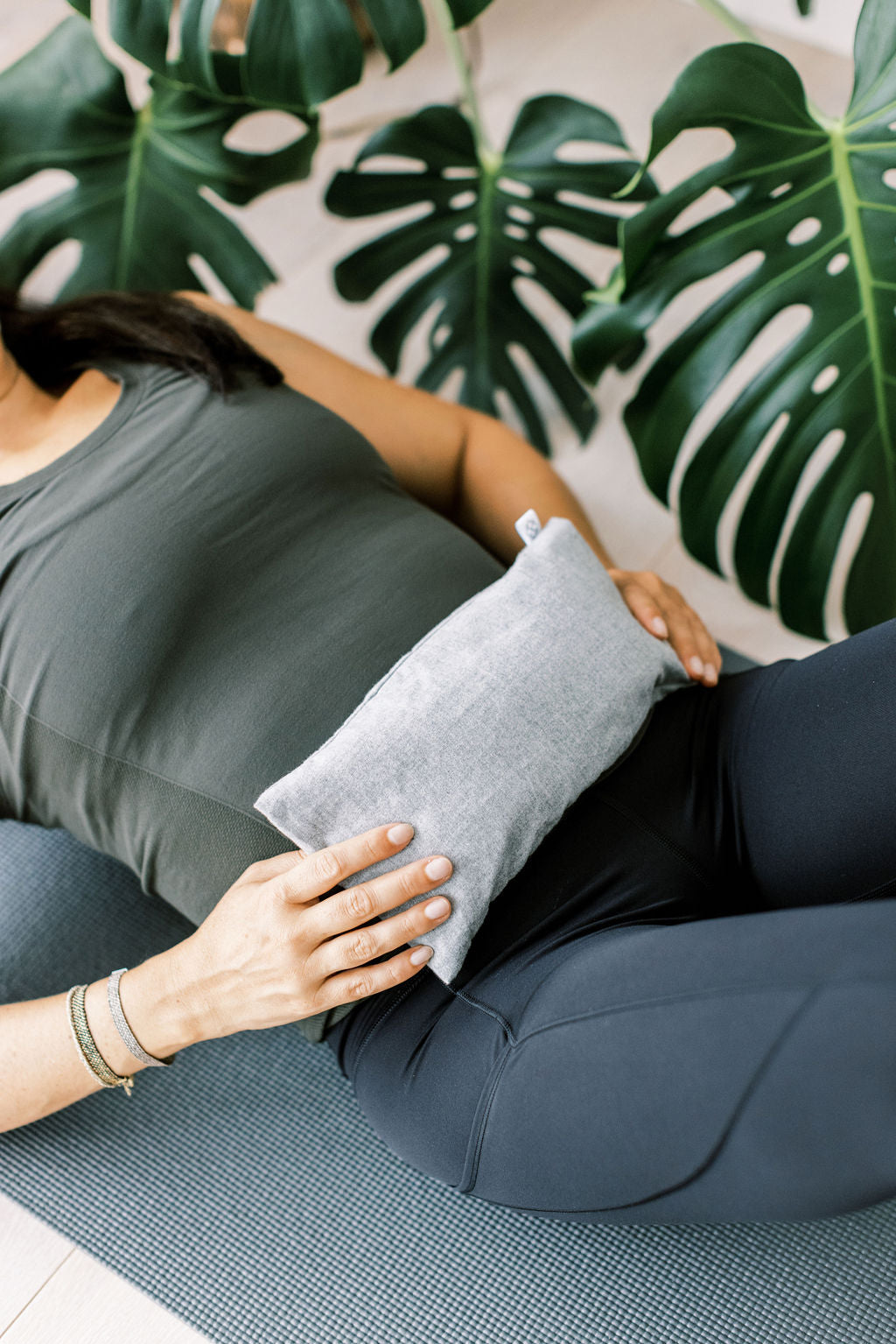 Aromatherapy Eye Pillow - Soft Plain Grey