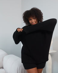 Laumės: Black Merino Wool Sweater