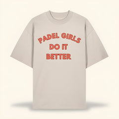 THE SISTERHÜD Girlfriend Padel Tee