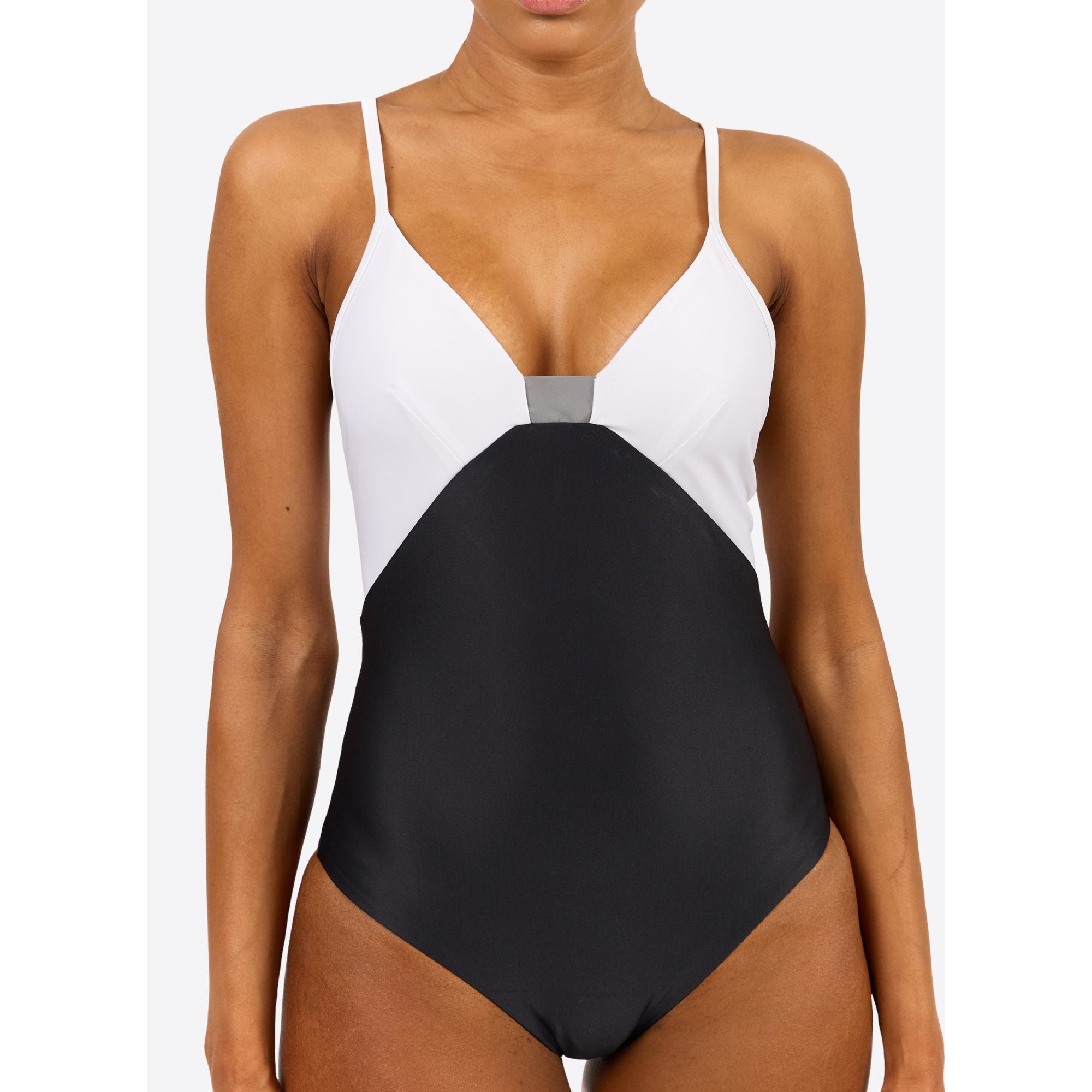 Timor One Piece Luna