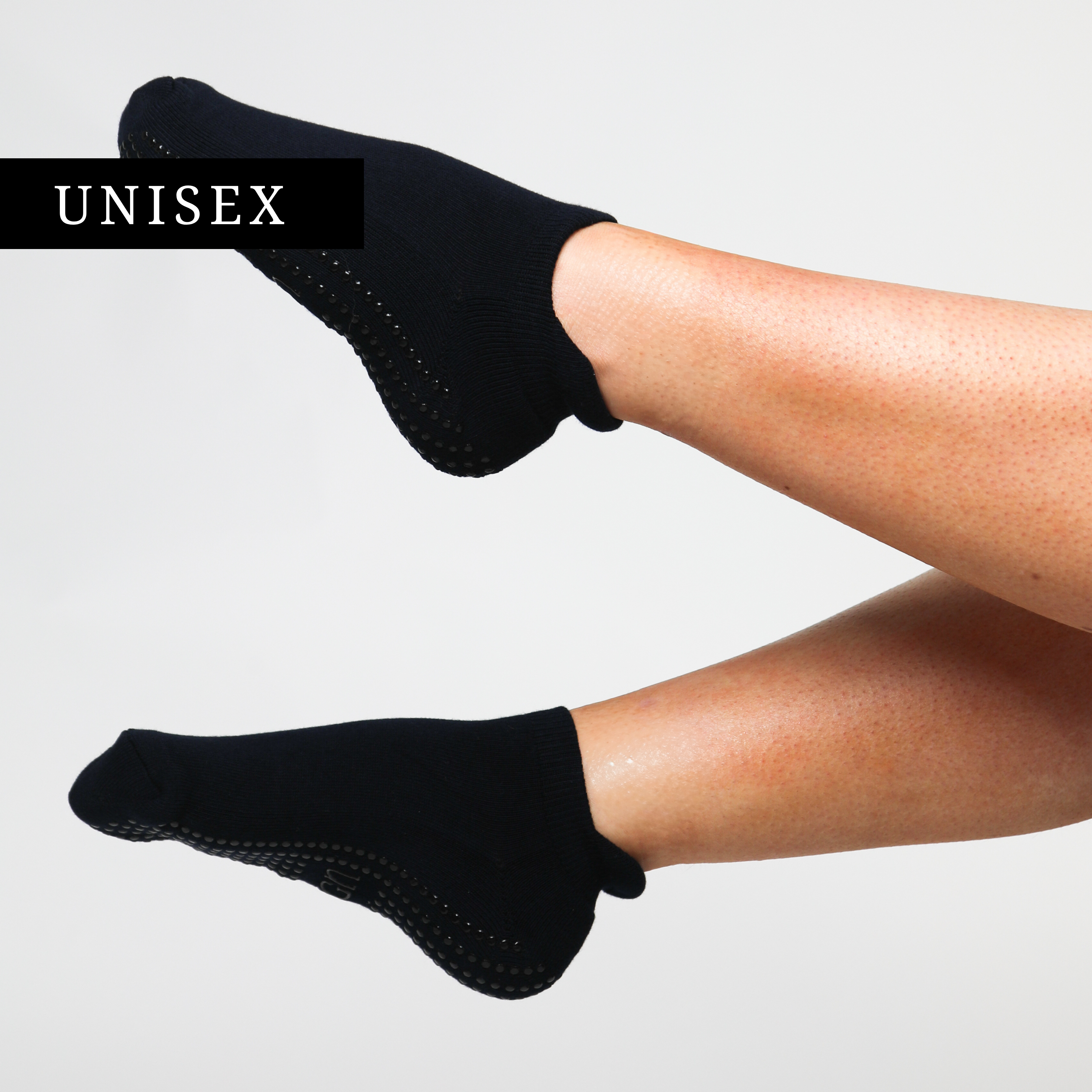 LIGN Unisex Low Rise Grip Socks - Black