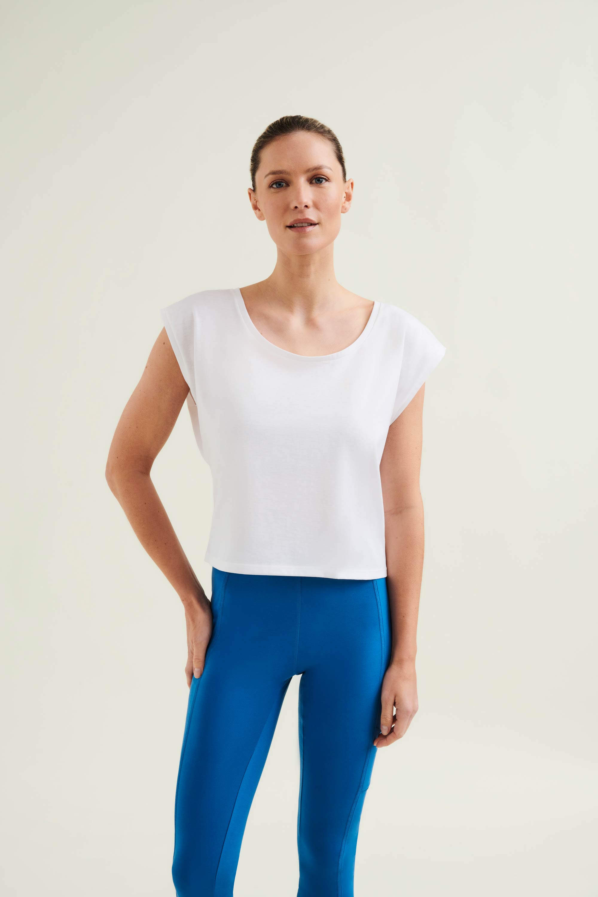 Organic Cotton Cropped Dance Vest - Diamond White - Wellicious Community Sale