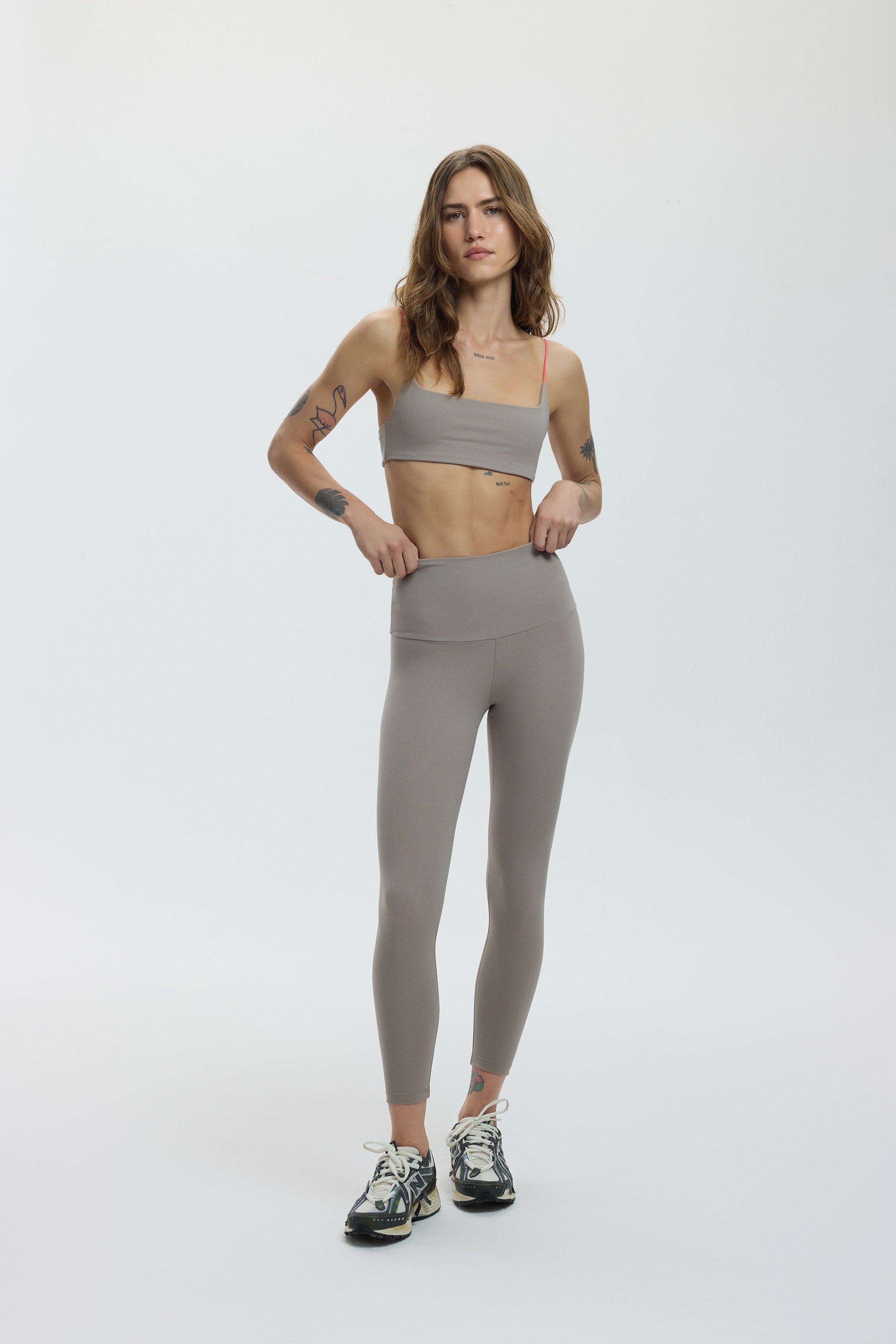 SKINNY BRA - PEBBLE