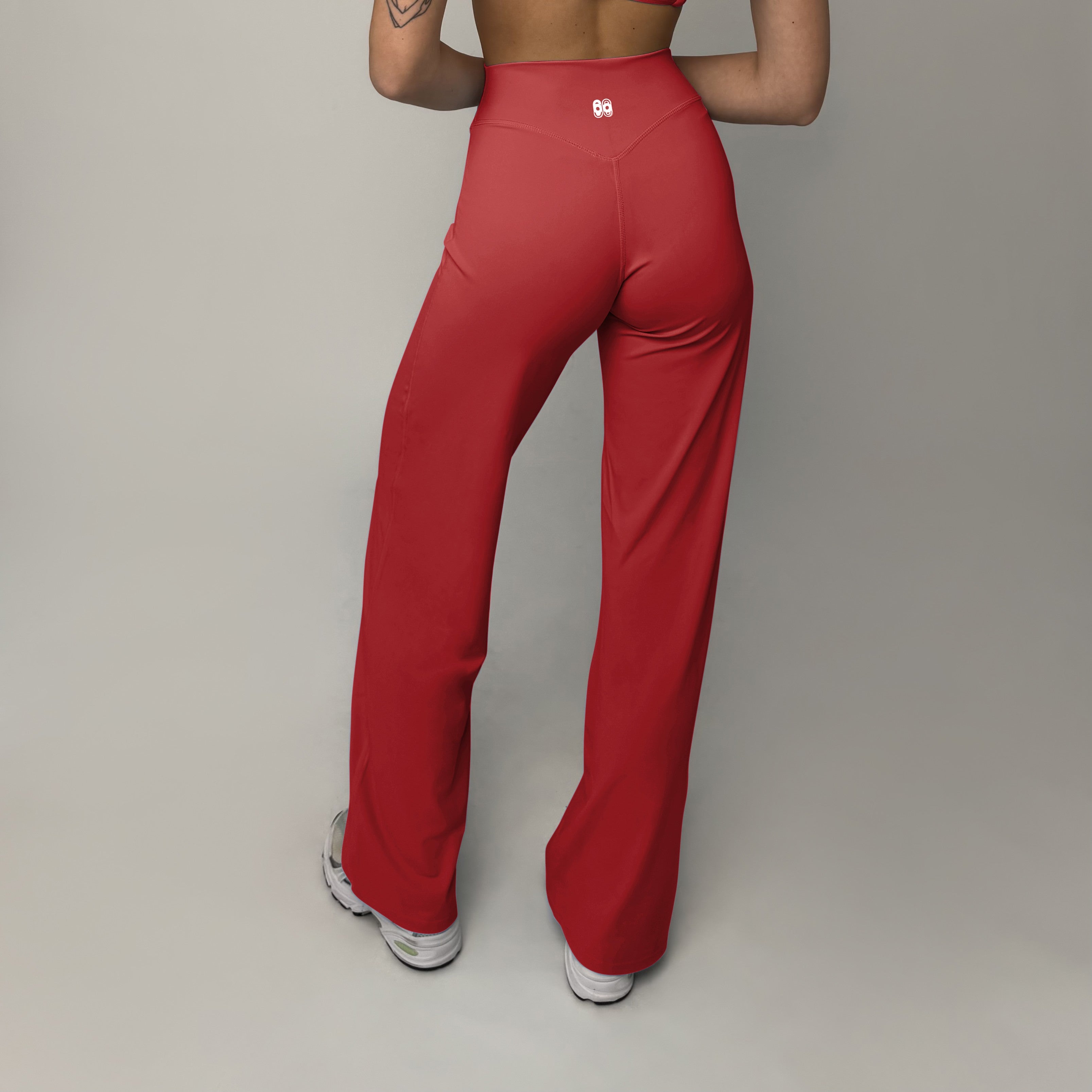 Flat Pants