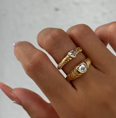 Mini Heart Ring