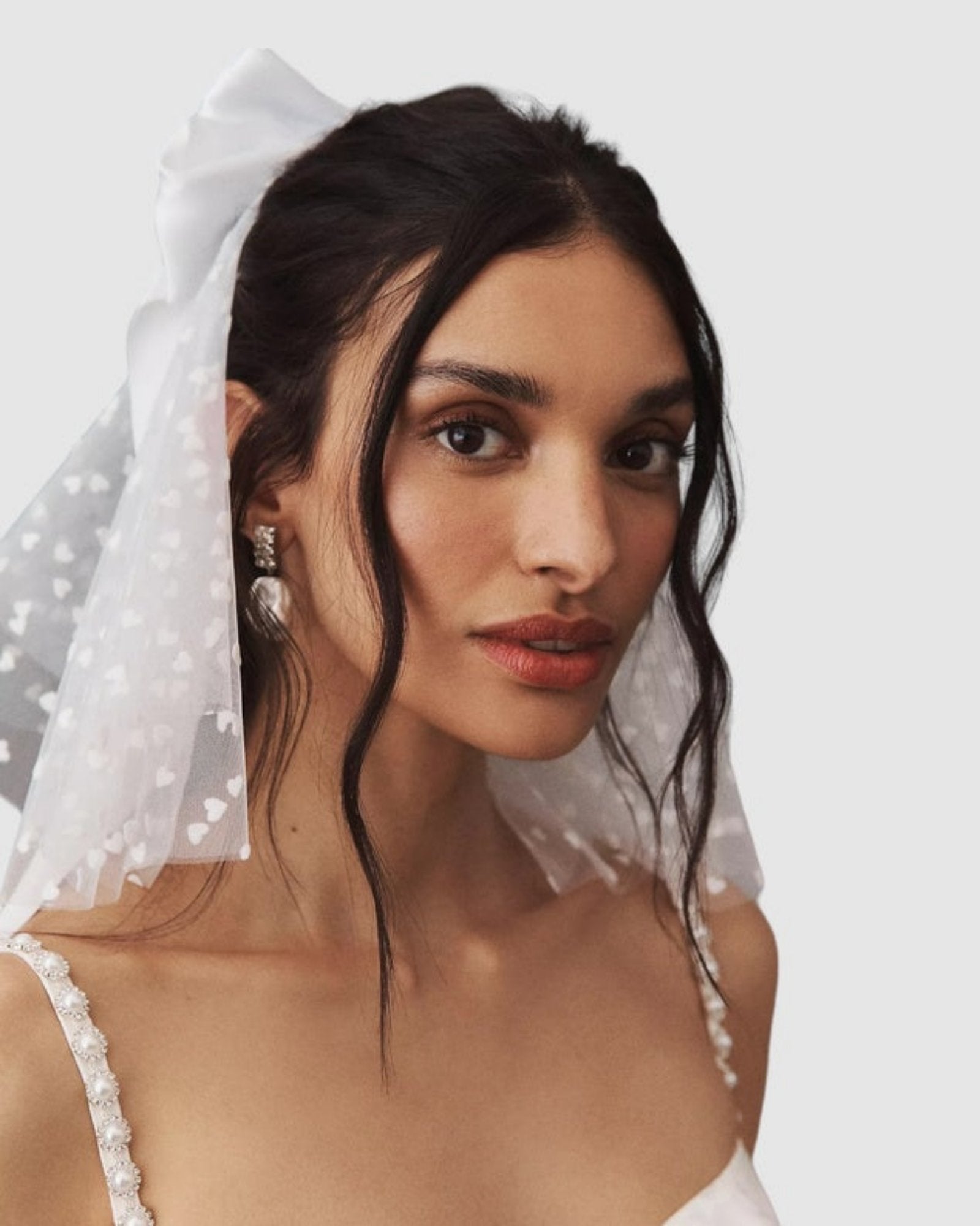 Mini Heart Bow Veil - Ivory
