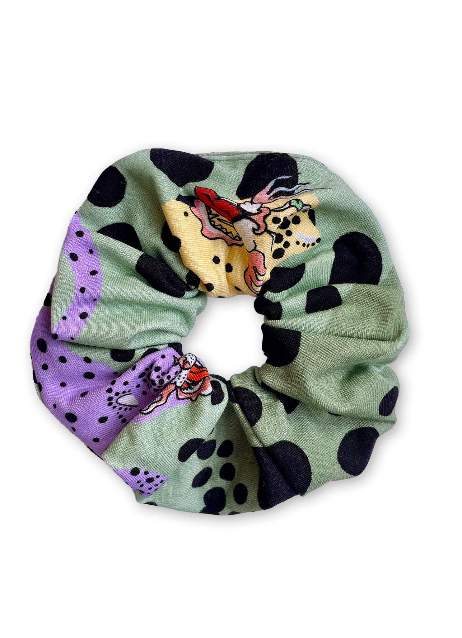MS CHEE SCRUNCHIE
