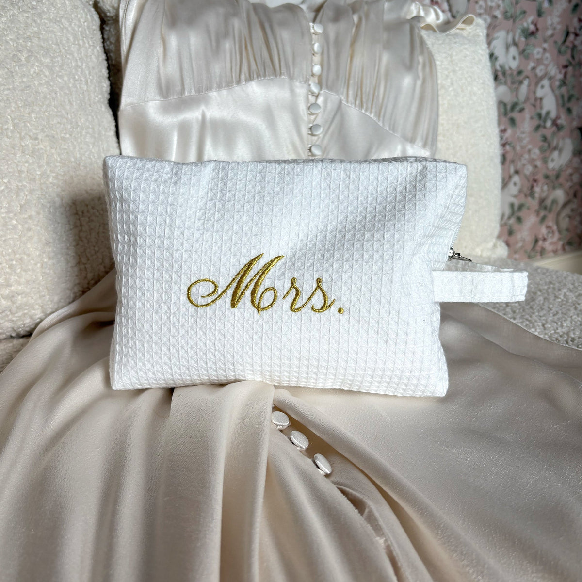 Mrs. Wedding White Waffle Make Up Bag
