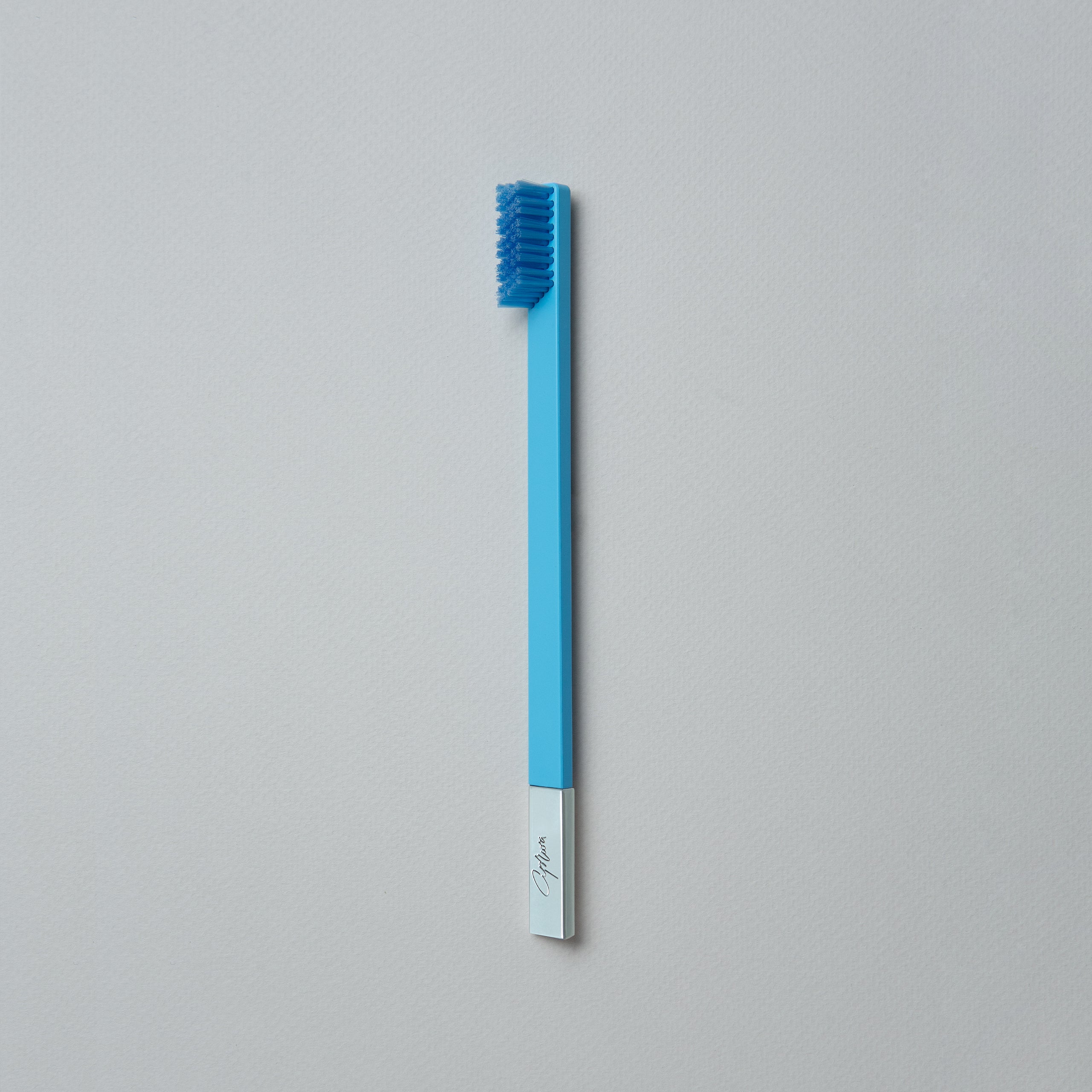Peaceful Sky Silver Toothbrush
